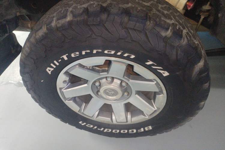 Used Toyota FJ Cruiser  Exterior 5