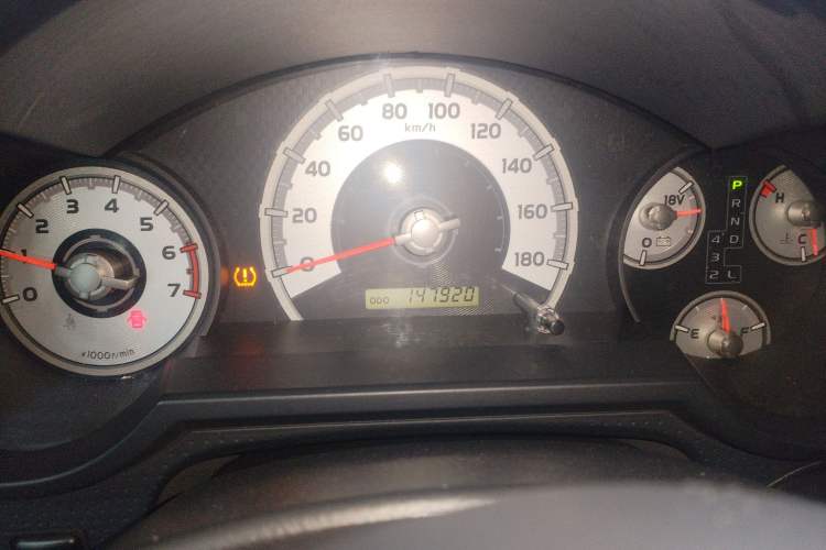 Used Toyota FJ Cruiser  Instrument Cluster