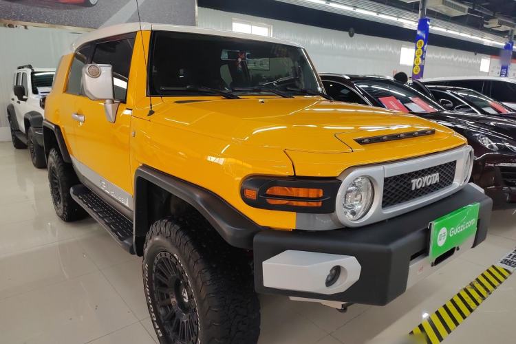 Used Toyota FJ Cruiser  Exterior 1