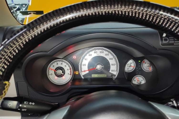 Used Toyota FJ Cruiser  Instrument Cluster