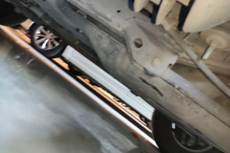 Used Toyota FJ Cruiser 2007 4.0L Chassis Rear Left