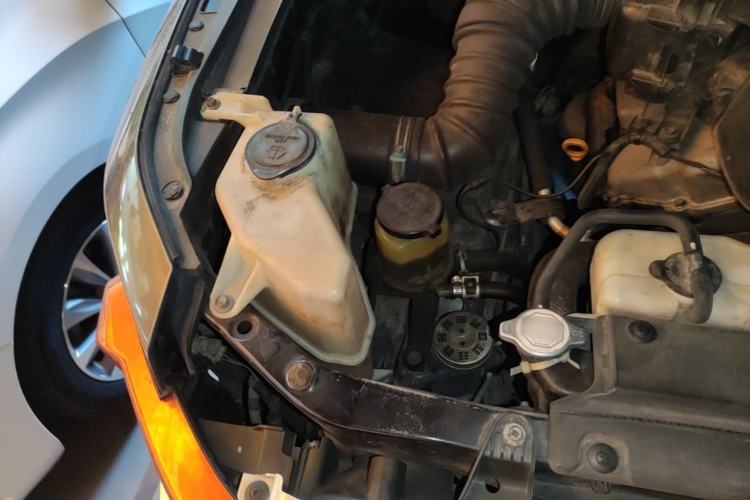 Used Toyota FJ Cruiser 2007 4.0L Engine Bay Right