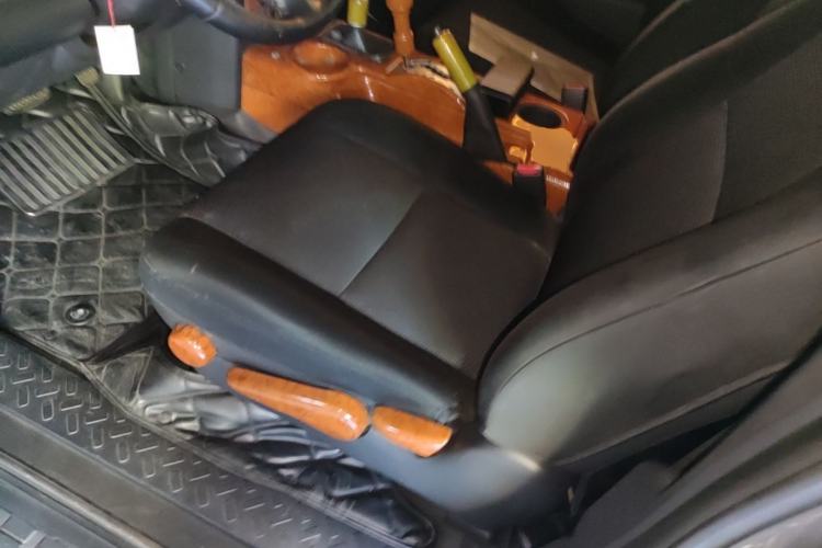 Used Toyota FJ Cruiser 2007 4.0L Left Front Seat