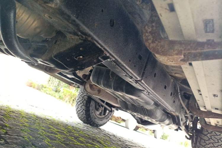Used Toyota FJ Cruiser 2010 4.0L Chassis Front Left