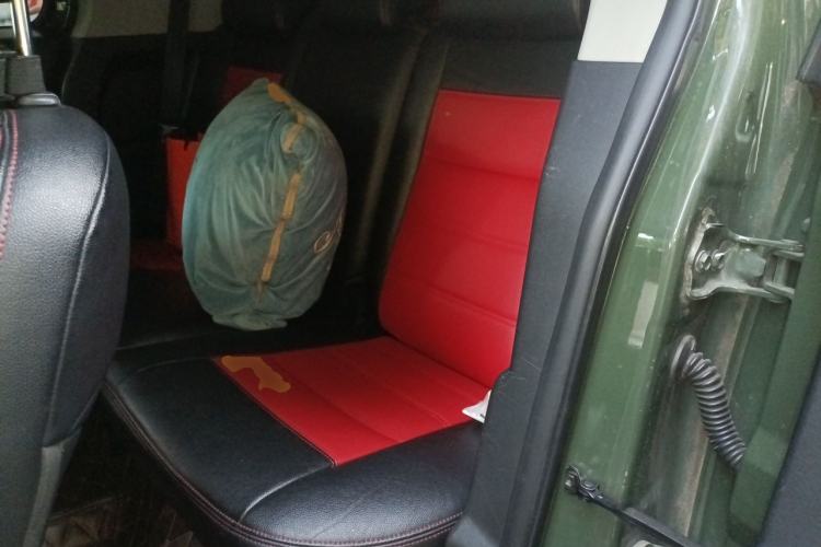 Used Toyota FJ Cruiser 2010 4.0L Left Rear Seat