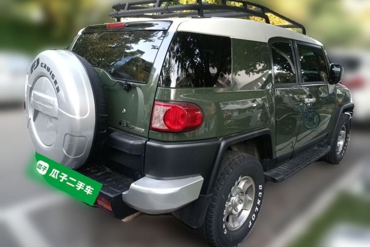 Used Toyota FJ Cruiser 2010 4.0L Rear Right 45 Deg
