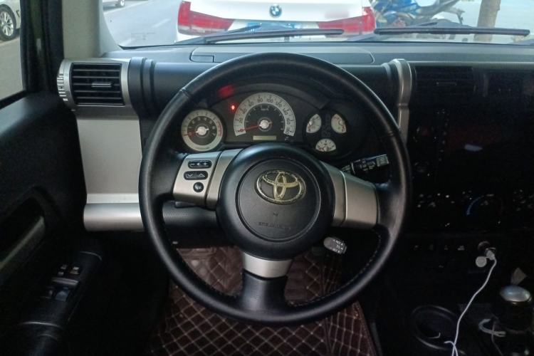 Used Toyota FJ Cruiser 2010 4.0L Steering Wheel