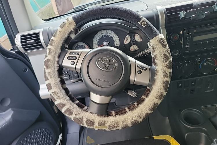 Used Toyota FJ Cruiser 2011 4.0L Steering Wheel