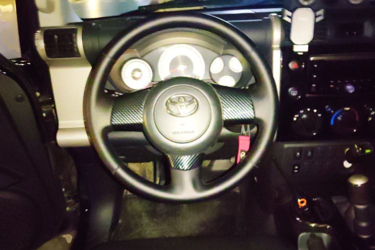Used Toyota FJ Cruiser 2011 4.0L Steering Wheel