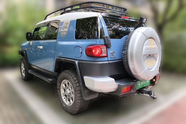 Used Toyota FJ Cruiser 2011 4.0L Rear Left 45 Deg