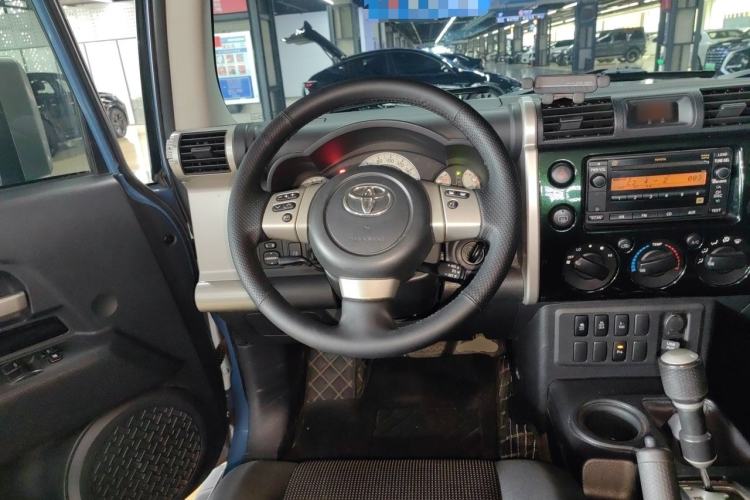 Used Toyota FJ Cruiser 2011 4.0L Steering Wheel