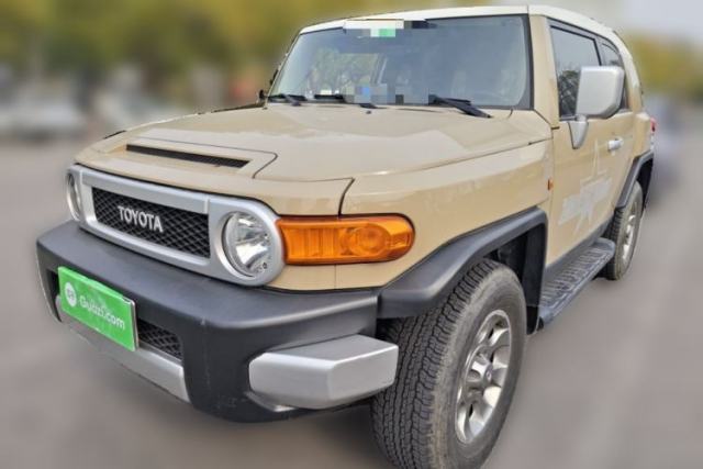 Used Toyota FJ Cruiser 2011 4.0L