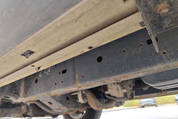 Used Toyota FJ Cruiser 2011 4.0L Chassis Front Left
