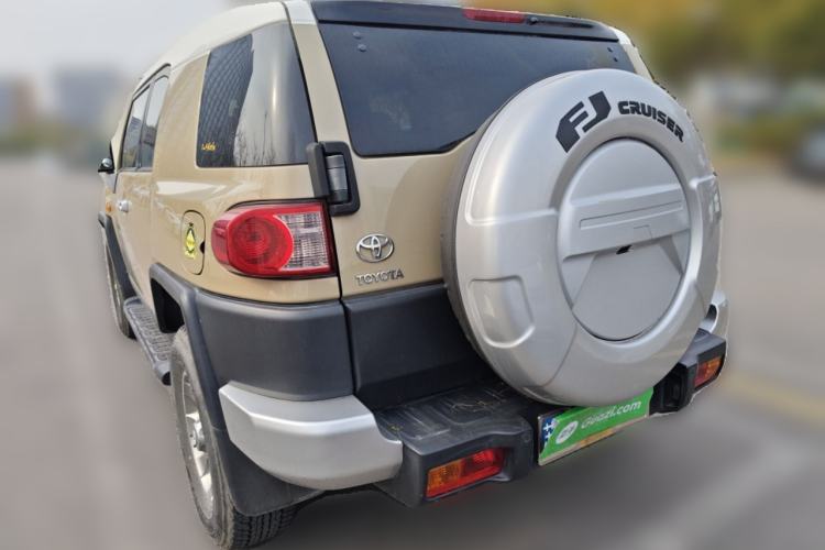 Used Toyota FJ Cruiser 2011 4.0L Rear Left 45 Deg
