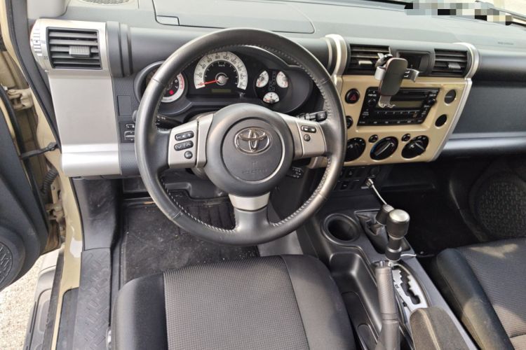 Used Toyota FJ Cruiser 2011 4.0L Steering Wheel