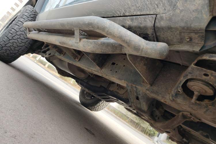 Used Toyota FJ Cruiser 2011 4.0L Chassis Front Right