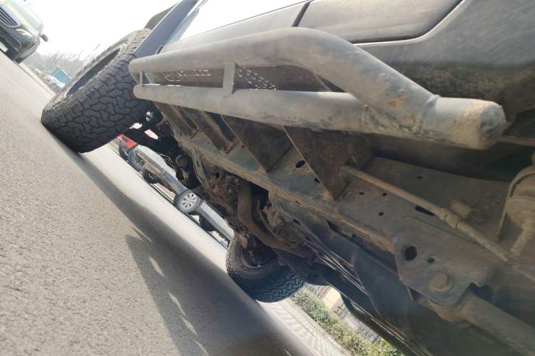 Used Toyota FJ Cruiser 2011 4.0L Chassis Rear Left