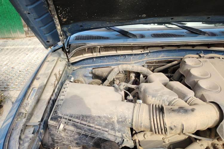 Used Toyota FJ Cruiser 2011 4.0L Engine Bay Right