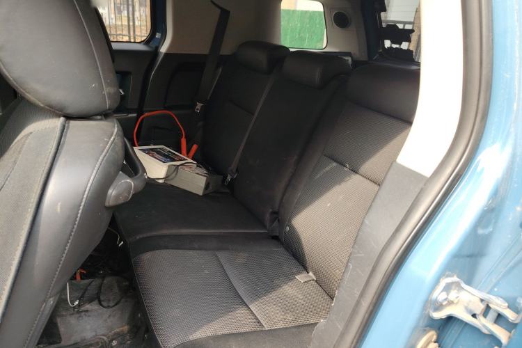 Used Toyota FJ Cruiser 2011 4.0L Left Rear Seat