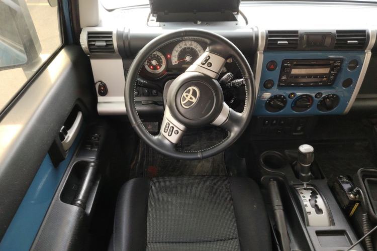Used Toyota FJ Cruiser 2011 4.0L Steering Wheel