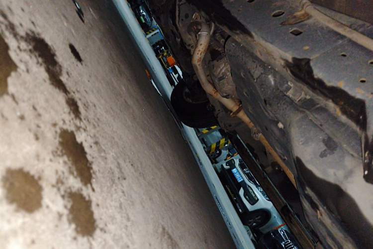 Used Toyota FJ Cruiser 2013 4.0L Chassis Rear Left