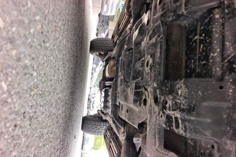 Used Toyota FJ Cruiser 2013 4.0L Chassis Front