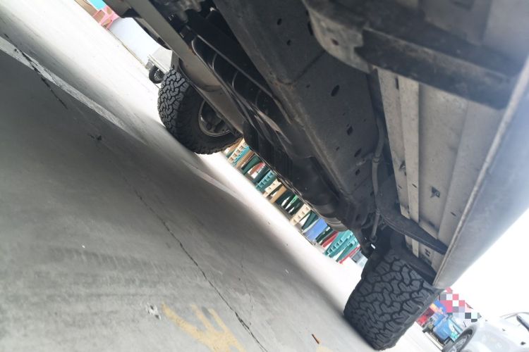 Used Toyota FJ Cruiser 2013 4.0L Chassis Front Left