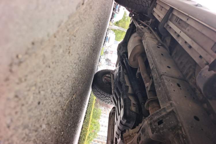 Used Toyota FJ Cruiser 2013 4.0L Chassis Front Right