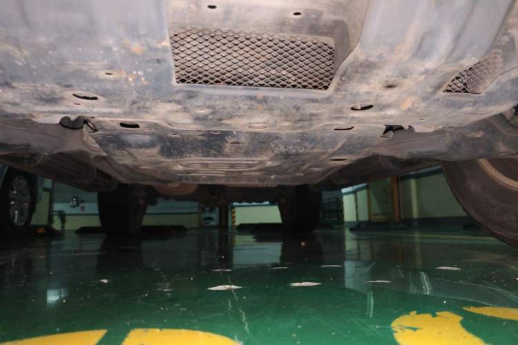 Used Toyota FJ Cruiser 2013 4.0L Chassis Front