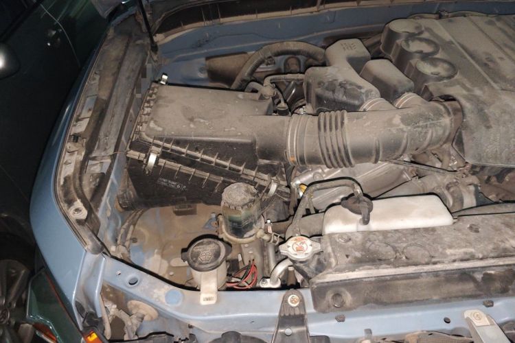 Used Toyota FJ Cruiser 2013 4.0L Engine Bay Right