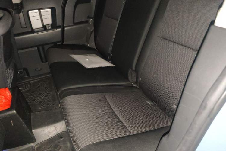 Used Toyota FJ Cruiser 2013 4.0L Left Rear Seat