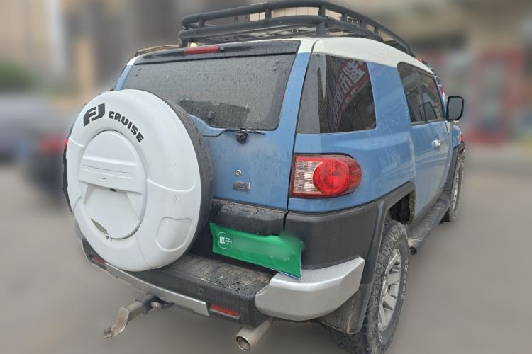 Used Toyota FJ Cruiser 2013 4.0L Rear Right 45 Deg