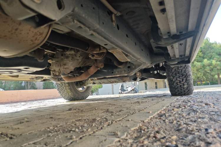 Used Toyota FJ Cruiser 2013 4.0L Chassis Rear Right
