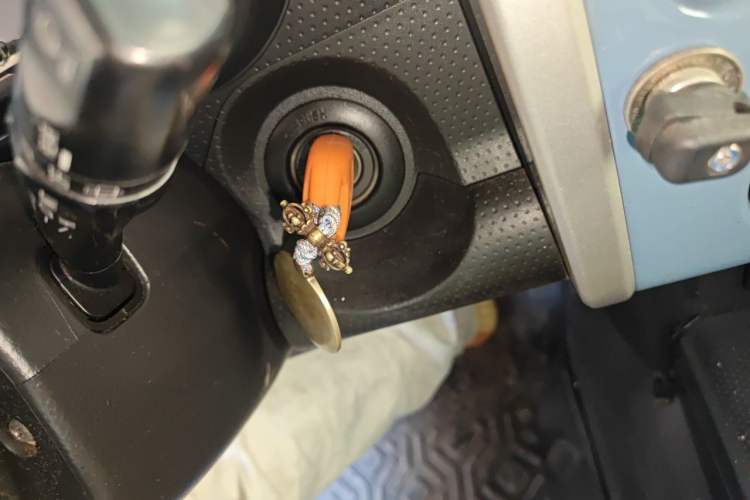 Used Toyota FJ Cruiser 2013 4.0L Vehicle Key