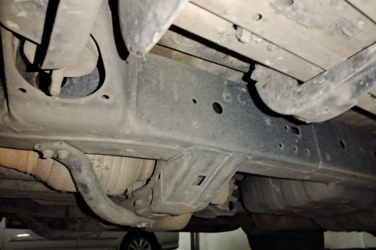 Used Toyota FJ Cruiser 2013 4.0L Chassis Front Left