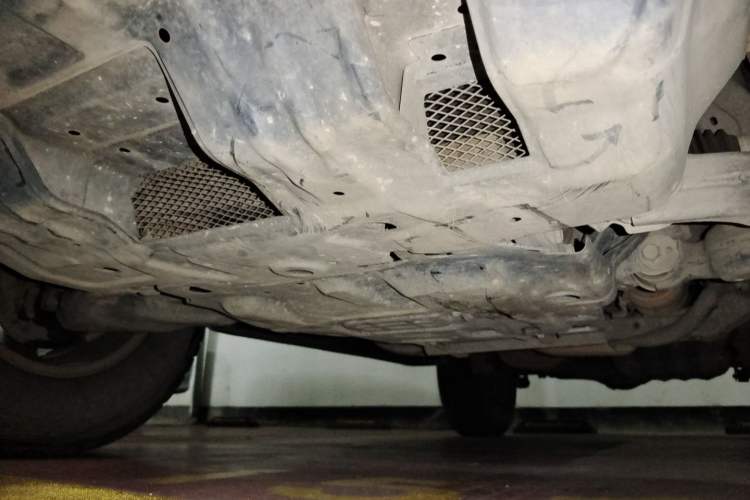 Used Toyota FJ Cruiser 2013 4.0L Chassis Front