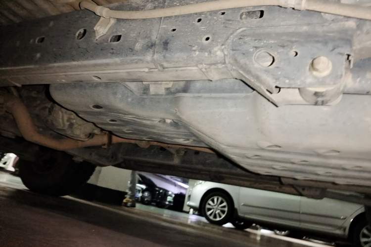 Used Toyota FJ Cruiser 2013 4.0L Chassis Rear Left
