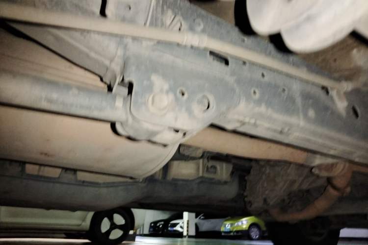 Used Toyota FJ Cruiser 2013 4.0L Chassis Rear Right