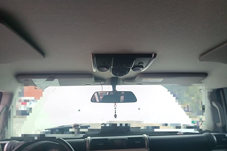 Used Toyota FJ Cruiser 2013 4.0L Headliner