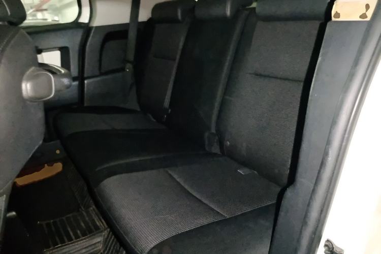 Used Toyota FJ Cruiser 2013 4.0L Left Rear Seat