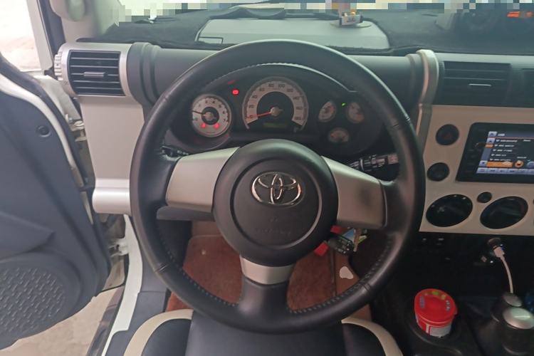 Used Toyota FJ Cruiser 2013 4.0L Steering Wheel