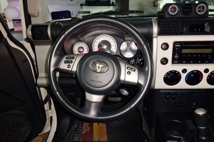 Used Toyota FJ Cruiser 2013 4.0L Steering Wheel