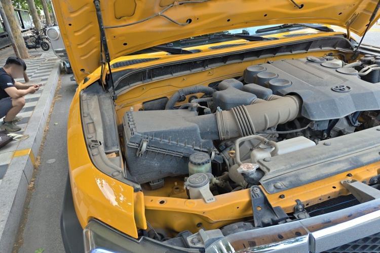 Used Toyota FJ Cruiser 2013 4.0L Engine Bay Right