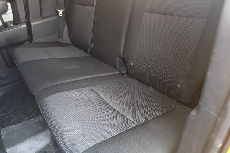 Used Toyota FJ Cruiser 2013 4.0L Left Rear Seat