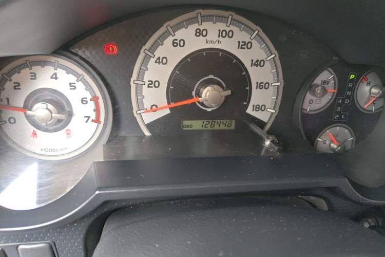 Used Toyota FJ Cruiser 2013 4.0L Odometer Close Up