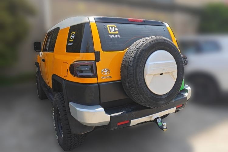 Used Toyota FJ Cruiser 2013 4.0L Rear Left 45 Deg