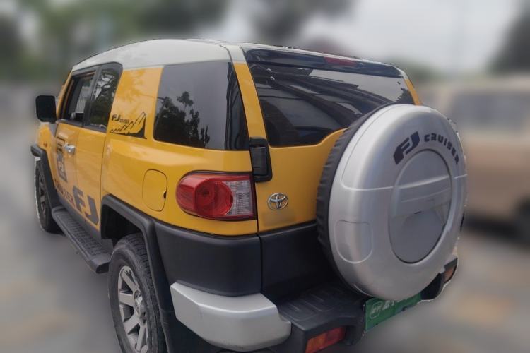 Used Toyota FJ Cruiser 2013 4.0L Rear Left 45 Deg