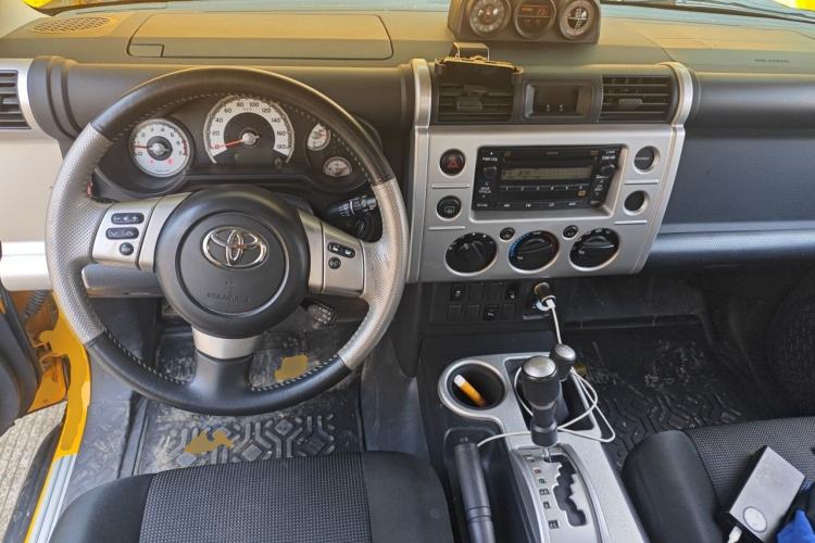 Used Toyota FJ Cruiser 2013 4.0L Steering Wheel