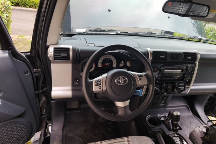 Used Toyota FJ Cruiser  Steering Wheel