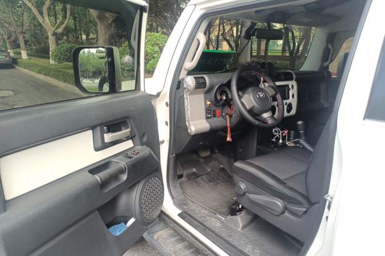 Used Toyota FJ Cruiser 2016 4.0L Automatic Parallel Import Version Driver Seat